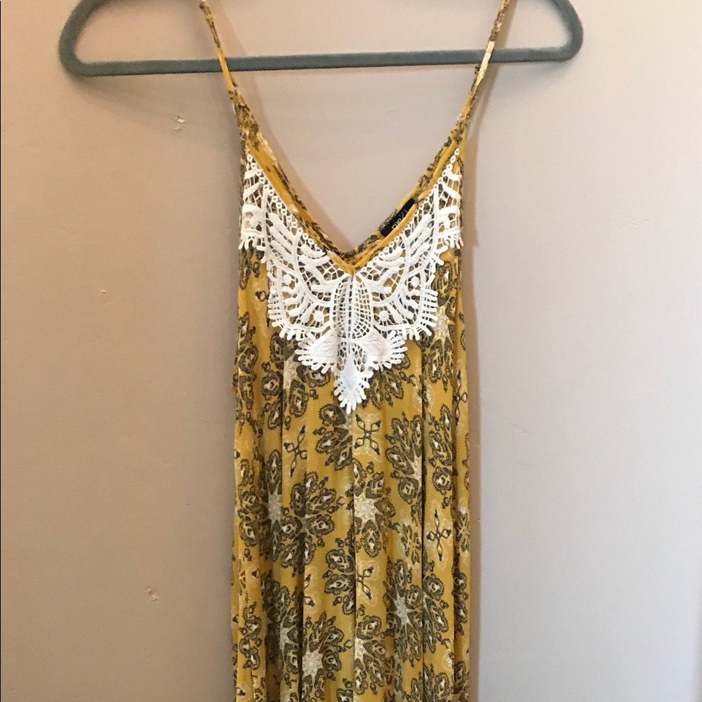 Rue21 Yellow Maxi. Never worn!